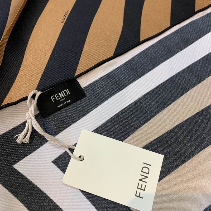Fendi silk scarf 50X50cm E15 (13)